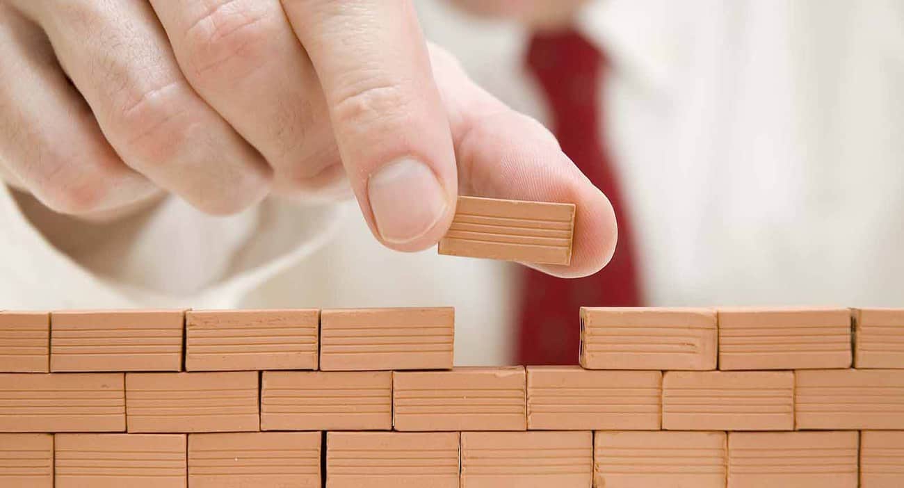 What Can a Party Wall Delay Actually Cost a Project Southampton?